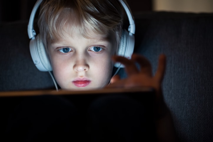 5 Ways to Break Your Kid's Bad Summer Habits